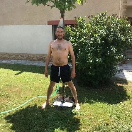 Tuyas En Segovia Palazuelos de Eresma